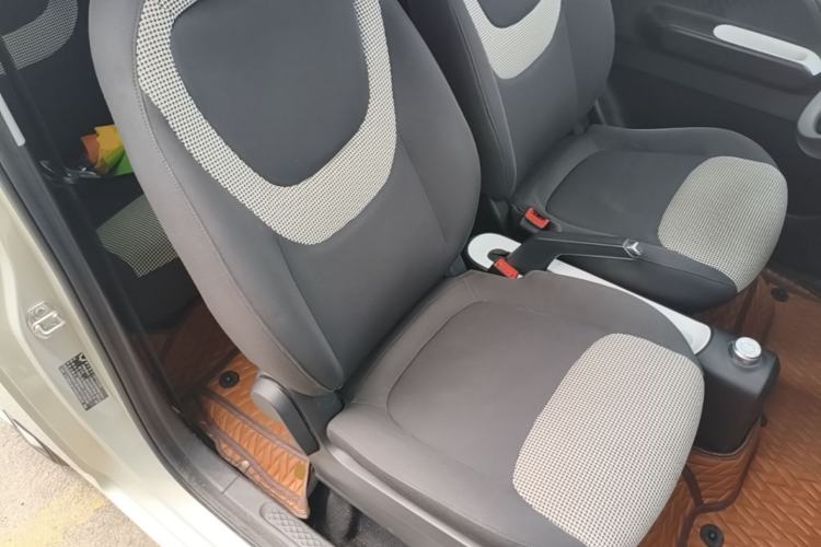 Used Wuling Hongguang MINIEV 2024 3rd Generation 215km Advanced Version Right Front Seat