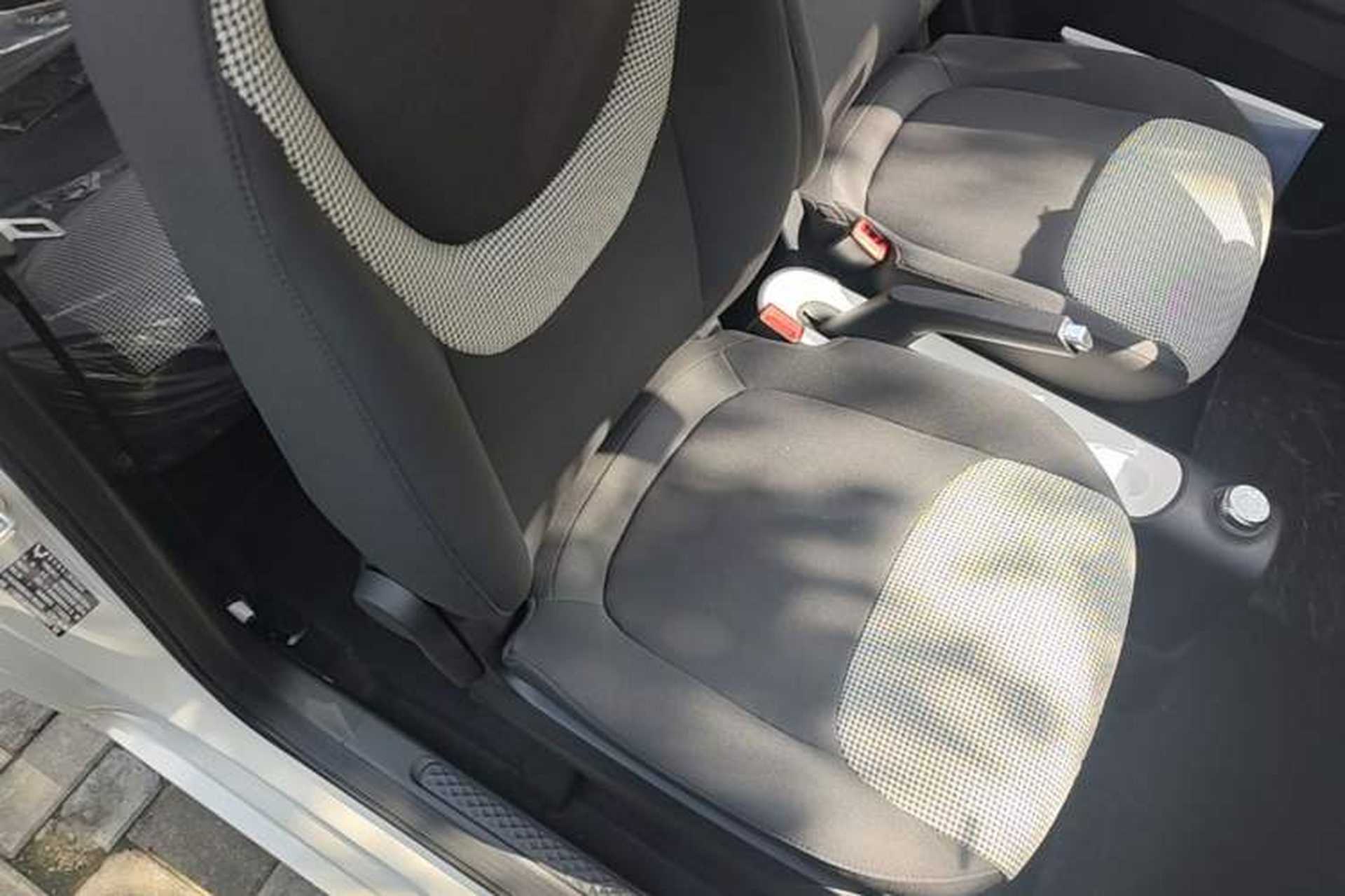 Used Wuling Hongguang MINIEV 2024 3rd Generation 215km Youth Edition Right Front Seat