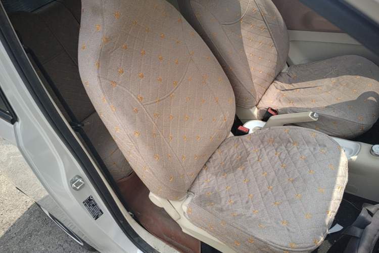 Used Wuling Hongguang MINIEV 2024 3rd Generation 215km Youth Edition Right Front Seat