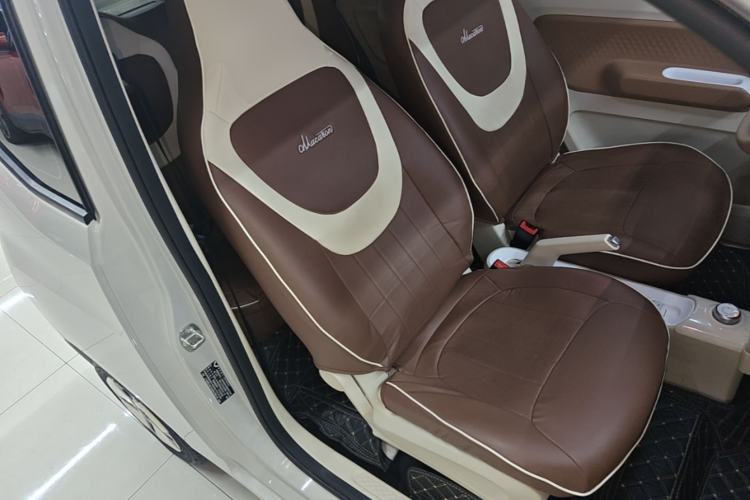 Used Wuling Hongguang MINIEV 2024 3rd Generation 215km Youth Edition Right Front Seat