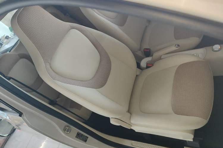 Used Wuling Hongguang MINIEV 2024 3rd Generation 215km Youth Edition Right Front Seat