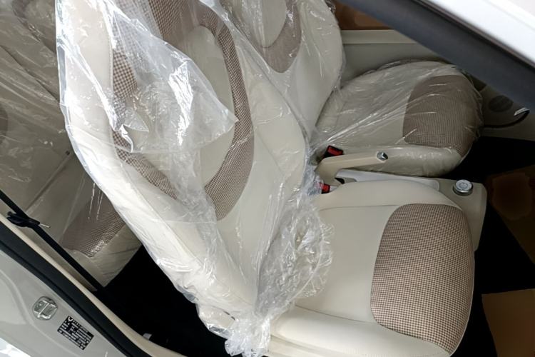 Used Wuling Hongguang MINIEV 2024 3rd Generation 215km Youth Edition Right Front Seat