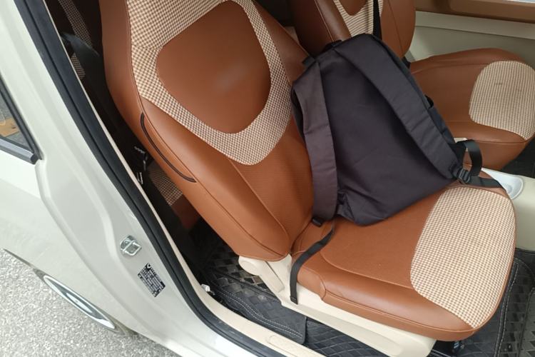Used Wuling Hongguang MINIEV 2024 3rd Generation 215km Youth Edition Right Front Seat
