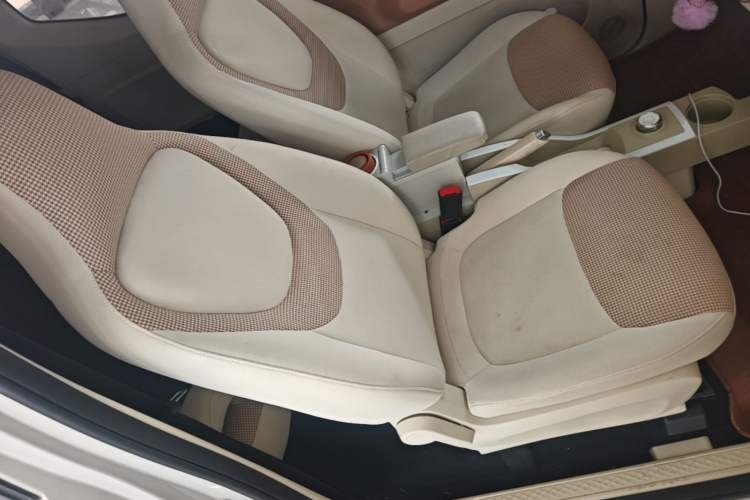 Used Wuling Hongguang MINIEV 2024 3rd Generation 215km Youth Edition Right Front Seat
