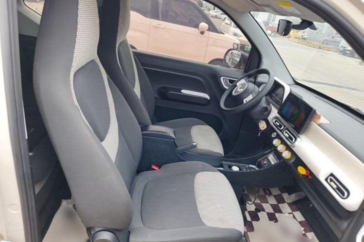 Used Wuling Hongguang MINIEV 2024 3rd Generation 215km Youth Edition Right Front Seat