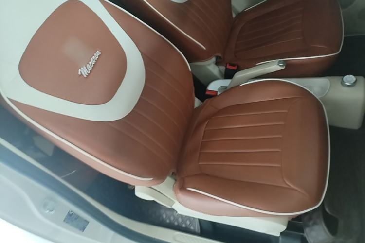 Used Wuling Hongguang MINIEV 2024 3rd Generation 215km Advanced Version Right Front Seat