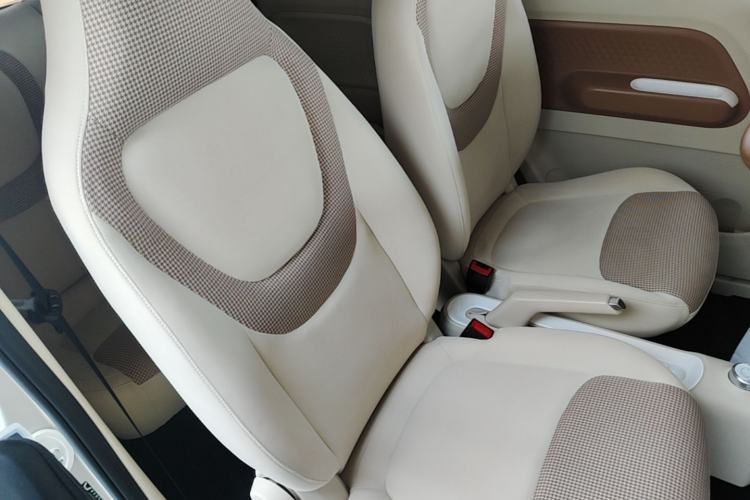 Used Wuling Hongguang MINIEV 2024 3rd Generation 215km Youth Edition Right Front Seat
