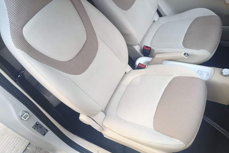 Used Wuling Hongguang MINIEV 2024 3rd Generation 215km Youth Edition Right Front Seat