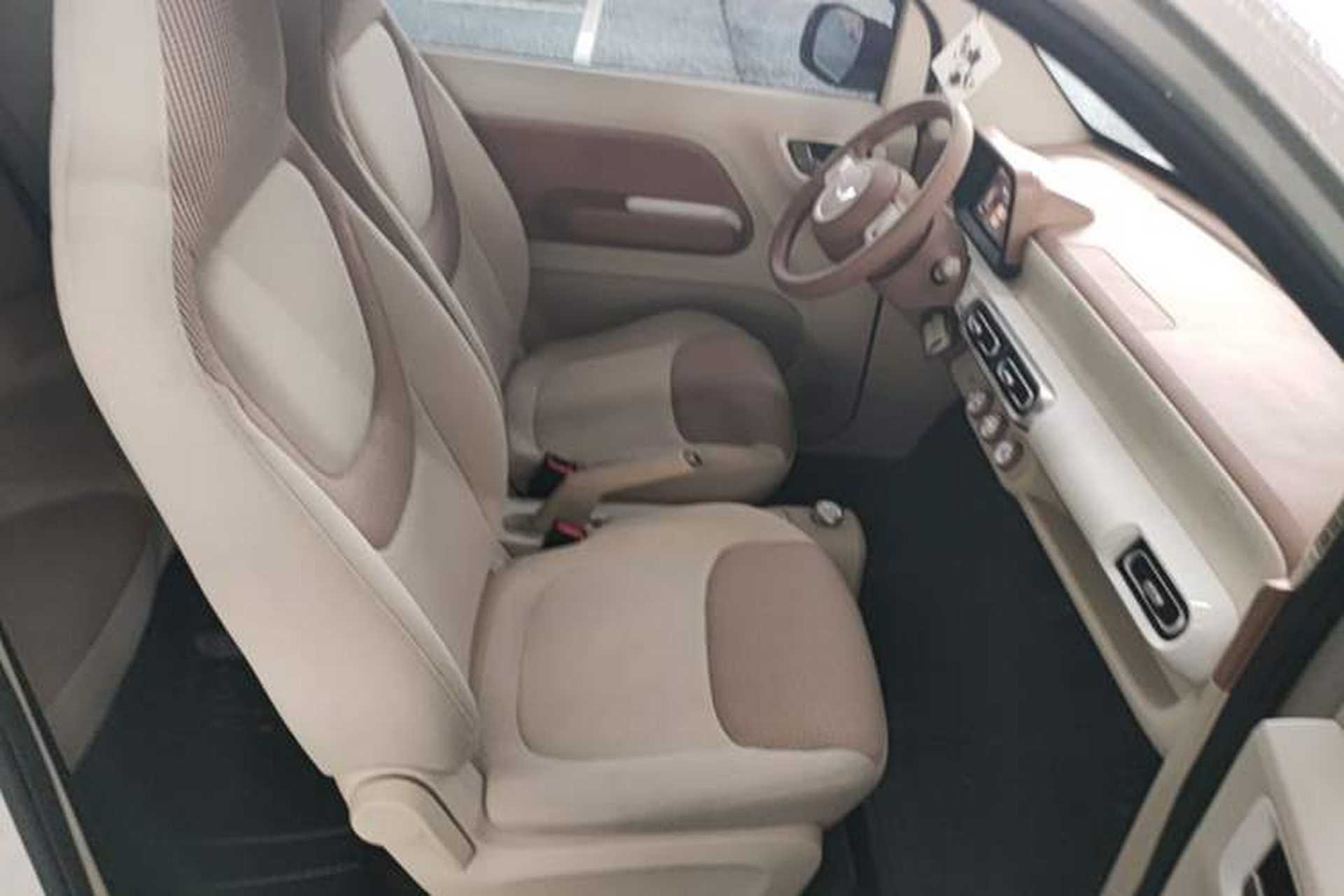 Used Wuling Hongguang MINIEV 2024 3rd Generation 215km Youth Edition Right Front Seat