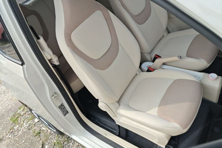 Used Wuling Hongguang MINIEV 2024 3rd Generation 215km Youth Edition Right Front Seat
