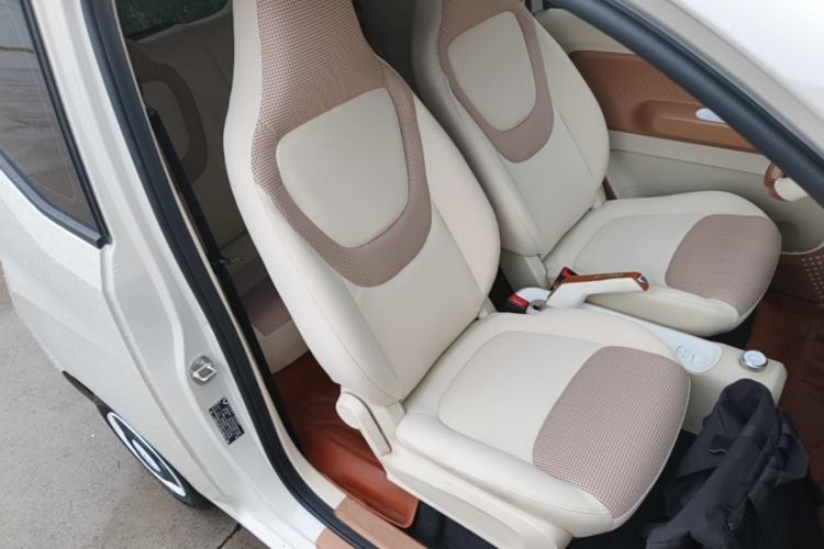 Used Wuling Hongguang MINIEV 2024 3rd Generation 215km Youth Edition Right Front Seat