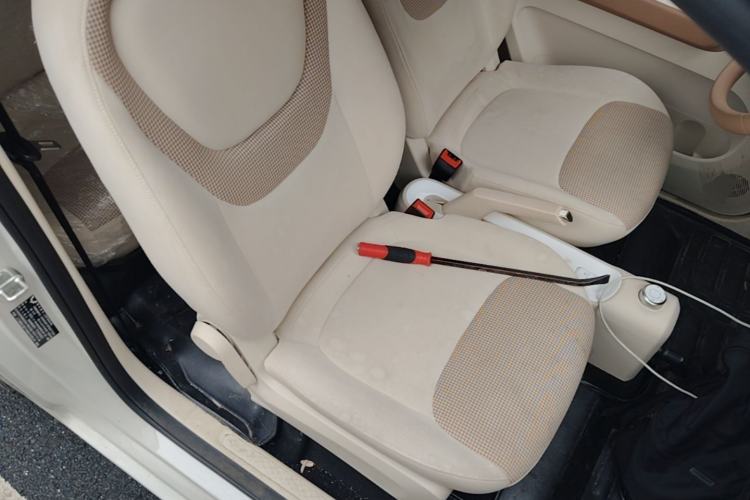 Used Wuling Hongguang MINIEV 2024 3rd Generation 170 km Right Front Seat