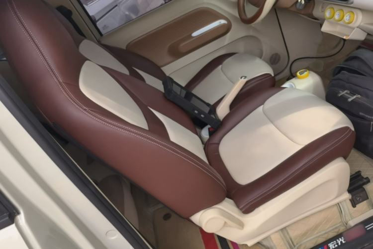 Used Wuling Hongguang MINIEV 2024 3rd Generation 215km Youth Edition Right Front Seat