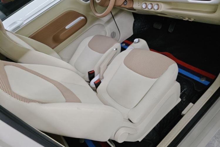 Used Wuling Hongguang MINIEV 2024 3rd Generation 215km Youth Edition Right Front Seat