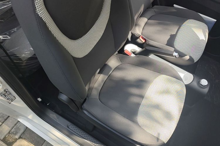 Used Wuling Hongguang MINIEV 2024 3rd Generation 215km Youth Edition Right Front Seat