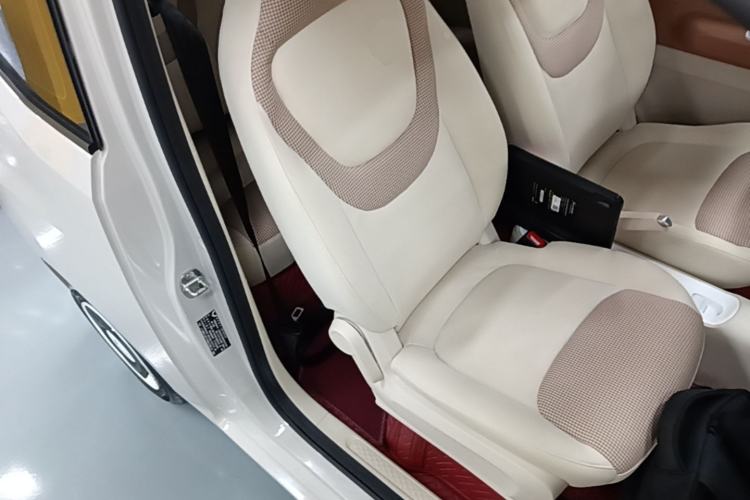 Used Wuling Hongguang MINIEV 2024 3rd Generation 215km Youth Edition Right Front Seat