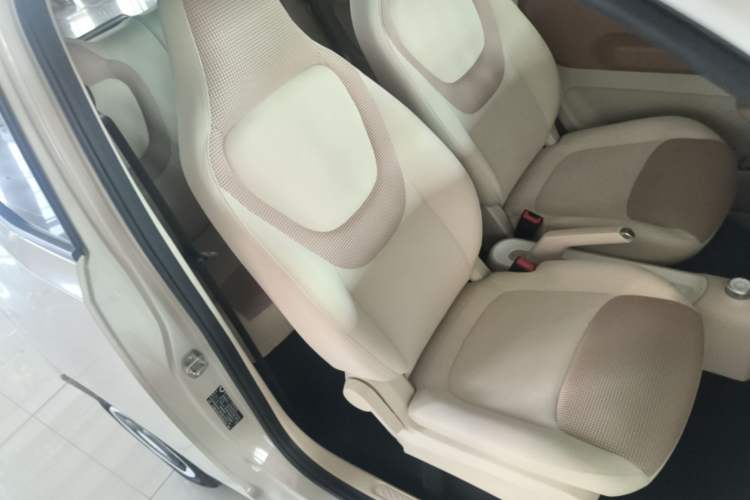 Used Wuling Hongguang MINIEV 2024 3rd Generation 215km Youth Edition Right Front Seat