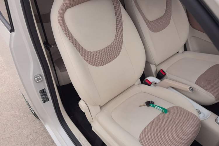 Used Wuling Hongguang MINIEV 2024 3rd Generation 215km Youth Edition Right Front Seat
