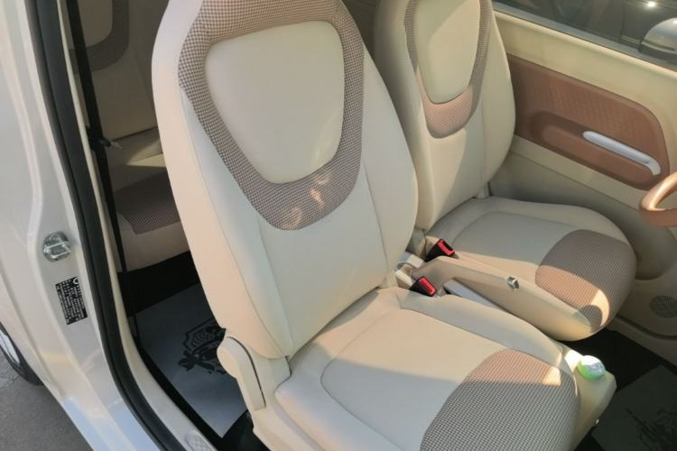 Used Wuling Hongguang MINIEV 2024 3rd Generation 215km Advanced Version Right Front Seat