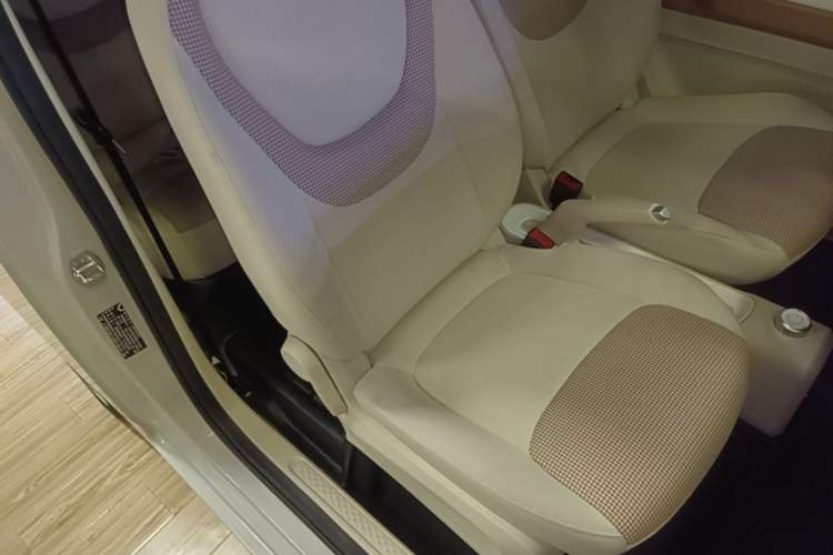 Used Wuling Hongguang MINIEV 2024 3rd Generation 215km Youth Edition Right Front Seat