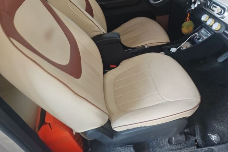 Used Wuling Hongguang MINIEV 2024 3rd Generation 215km Youth Edition Right Front Seat