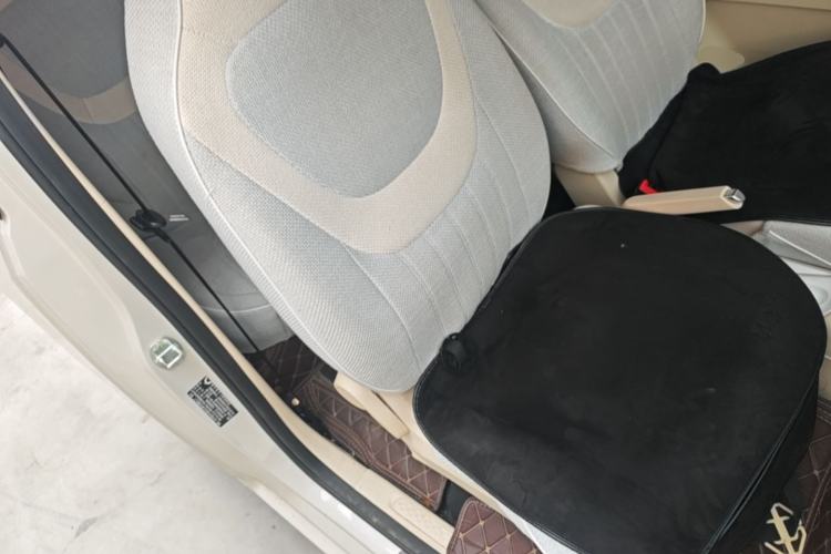 Used Wuling Hongguang MINIEV 2024 3rd Generation 215km Youth Edition Right Front Seat