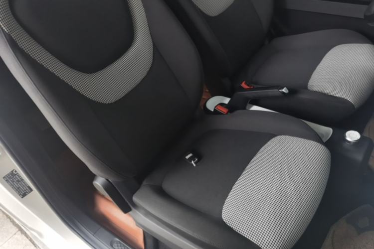 Used Wuling Hongguang MINIEV 2024 3rd Generation 215km Youth Edition Right Front Seat