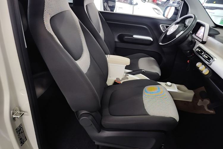 Used Wuling Hongguang MINIEV 2024 3rd Generation 215km Youth Edition Right Front Seat