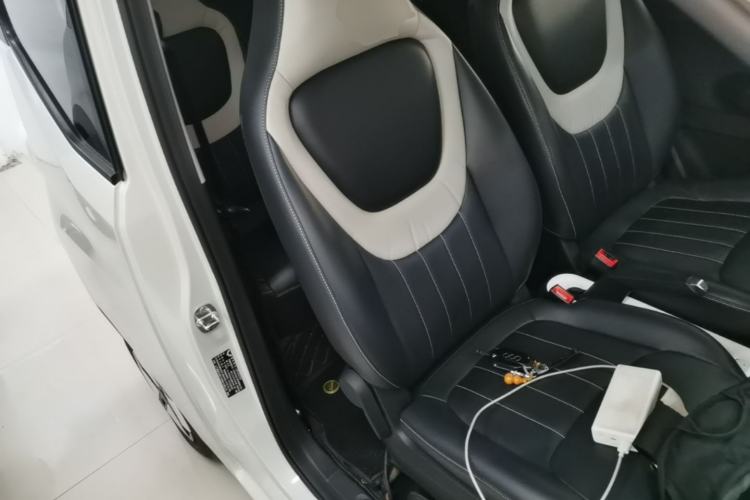 Used Wuling Hongguang MINIEV 2024 3rd Generation 215km Advanced Version Right Front Seat