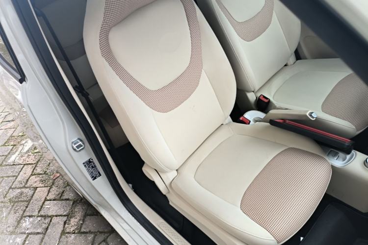 Used Wuling Hongguang MINIEV 2024 3rd Generation 215km Youth Edition Right Front Seat