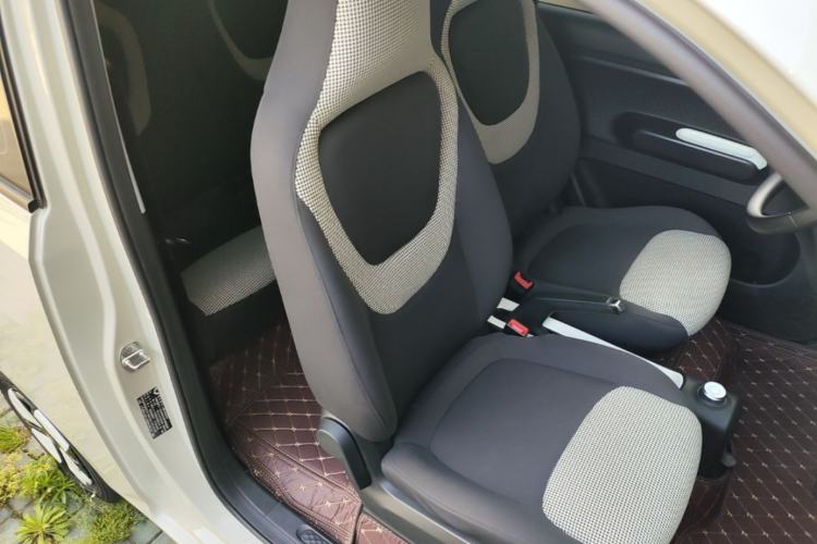 Used Wuling Hongguang MINIEV 2024 3rd Generation 215km Advanced Version Right Front Seat