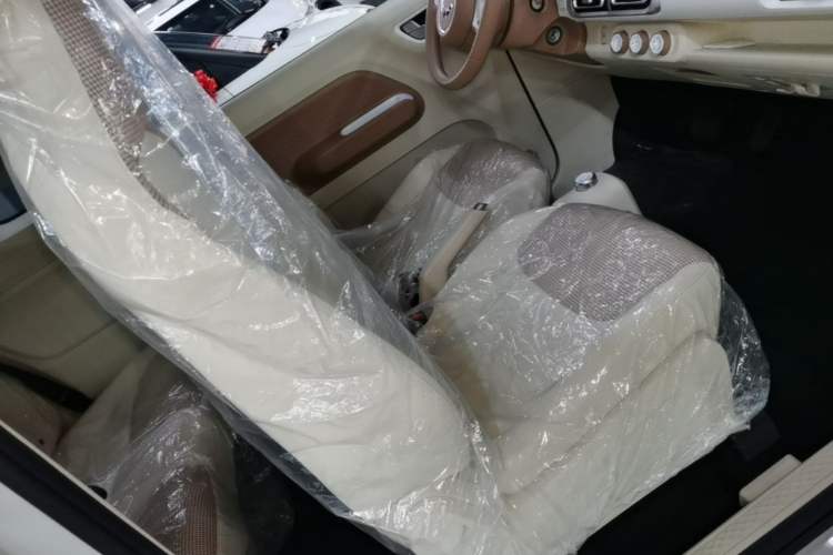 Used Wuling Hongguang MINIEV 2024 3rd Generation 215km Youth Edition Right Front Seat
