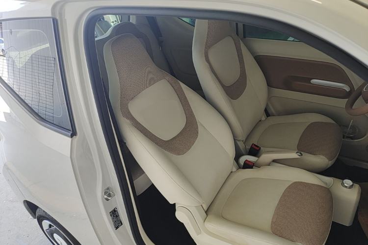 Used Wuling Hongguang MINIEV 2024 3rd Generation 215km Youth Edition Right Front Seat