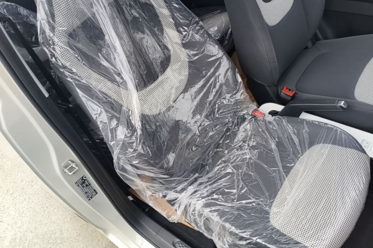 Used Wuling Hongguang MINIEV 2024 3rd Generation 215km Youth Edition Right Front Seat
