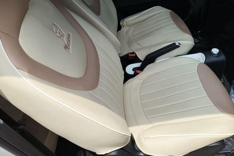 Used Wuling Hongguang MINIEV 2024 3rd Generation 215km Youth Edition Right Front Seat