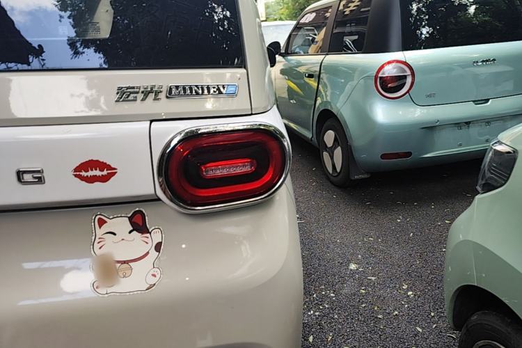 Used Wuling Hongguang MINIEV 2024 3rd Generation 215km Advanced Version Right Rear Taillight