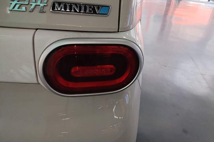 Used Wuling Hongguang MINIEV 2024 3rd Generation 215km Youth Edition Right Rear Taillight