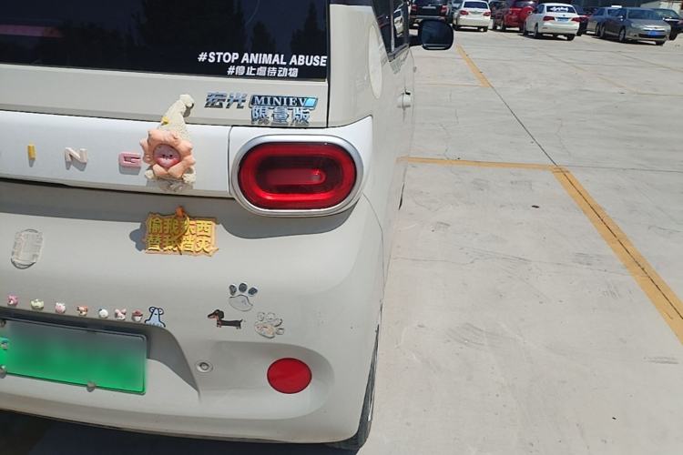Used Wuling Hongguang MINIEV 2024 3rd Generation 215km Youth Edition Right Rear Taillight