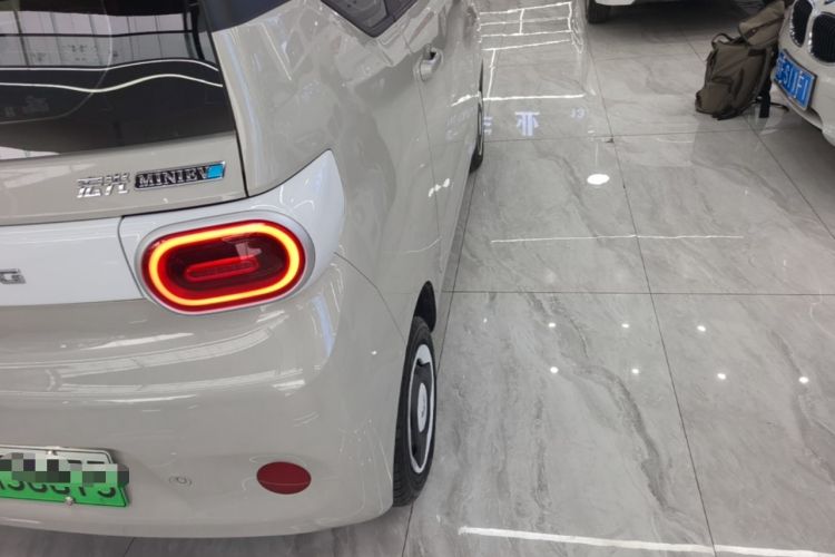 Used Wuling Hongguang MINIEV 2024 3rd Generation 215km Youth Edition Right Rear Taillight