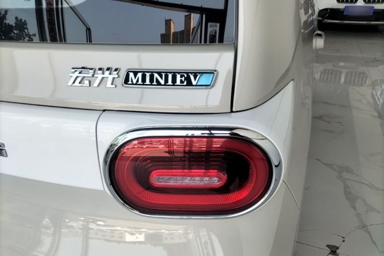 Used Wuling Hongguang MINIEV 2024 3rd Generation 215km Youth Edition Right Rear Taillight