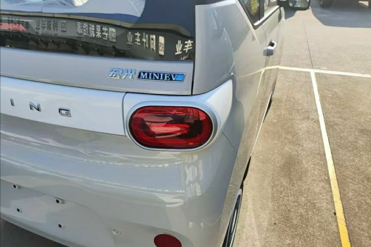 Used Wuling Hongguang MINIEV 2024 3rd Generation 215km Youth Edition Right Rear Taillight
