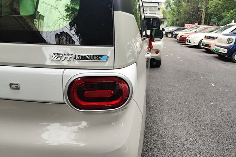 Used Wuling Hongguang MINIEV 2024 3rd Generation 215km Youth Edition Right Rear Taillight