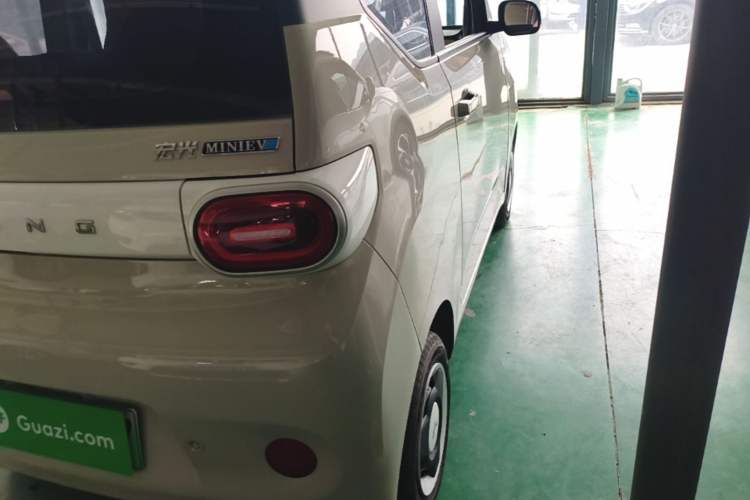 Used Wuling Hongguang MINIEV 2024 3rd Generation 215km Youth Edition Right Rear Taillight