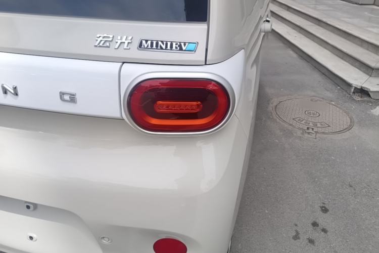 Used Wuling Hongguang MINIEV 2024 3rd Generation 215km Youth Edition Right Rear Taillight