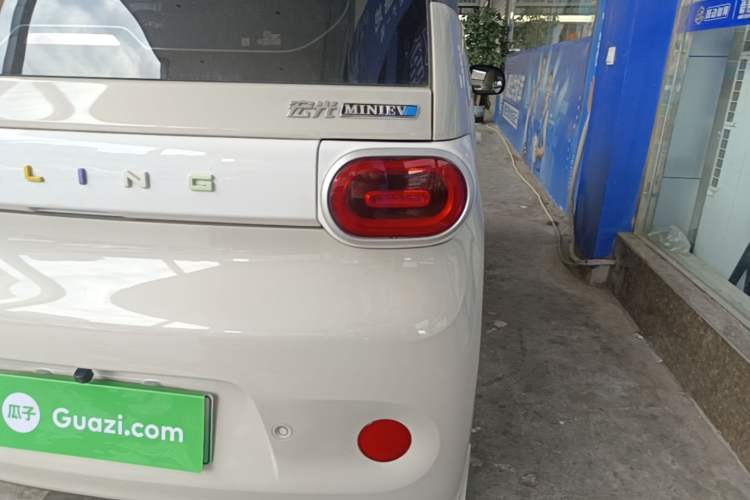 Used Wuling Hongguang MINIEV 2024 3rd Generation 215km Youth Edition Right Rear Taillight