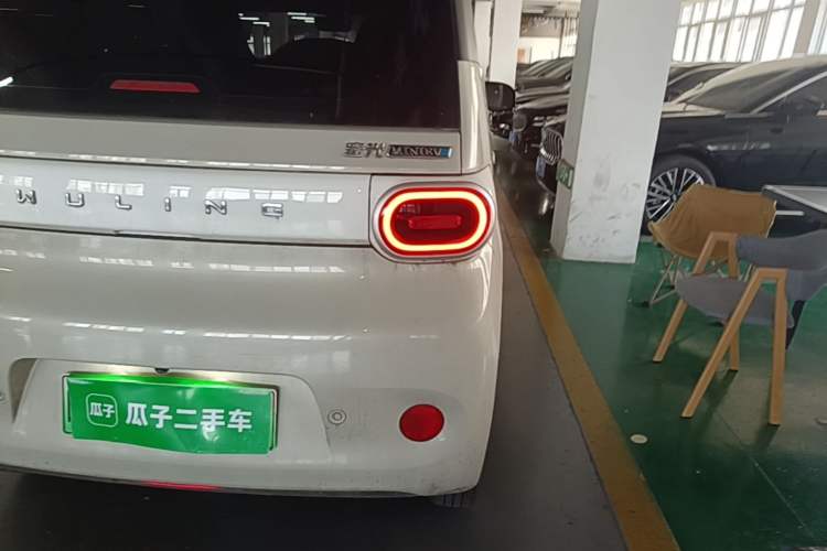 Used Wuling Hongguang MINIEV 2024 3rd Generation 215km Youth Edition Right Rear Taillight