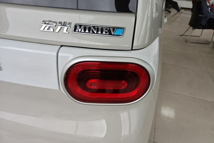 Used Wuling Hongguang MINIEV 2024 3rd Generation 215km Youth Edition Right Rear Taillight