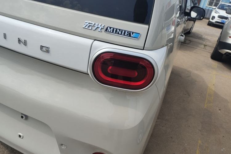 Used Wuling Hongguang MINIEV 2024 3rd Generation 215km Youth Edition Right Rear Taillight