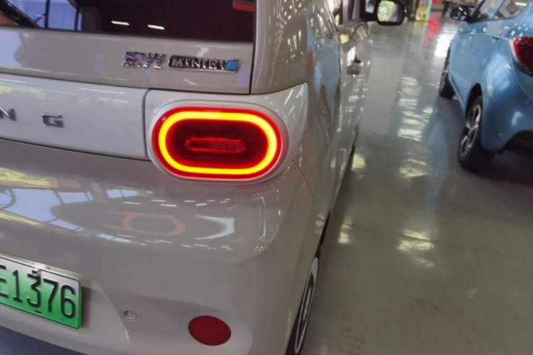 Used Wuling Hongguang MINIEV 2024 3rd Generation 215km Youth Edition Right Rear Taillight