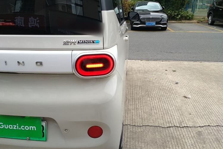 Used Wuling Hongguang MINIEV 2024 3rd Generation 215km Youth Edition Right Rear Taillight